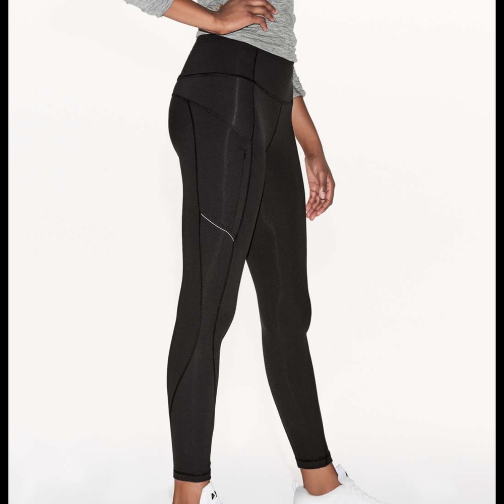 Lululemon Run on tight 28” Luxtreme